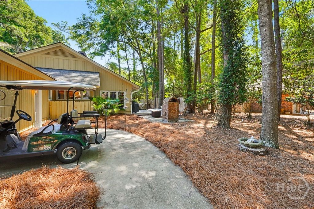 Image 25 of property listing at 7 Noble Jones Lane, Savannah, GA 31411