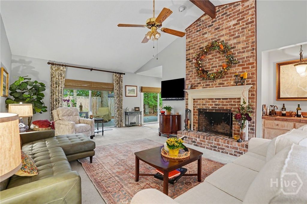 Image 4 of property listing at 7 Noble Jones Lane, Savannah, GA 31411
