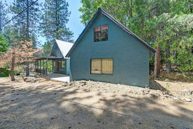 31055 Gold Run Rd, Gold Run, CA 95717