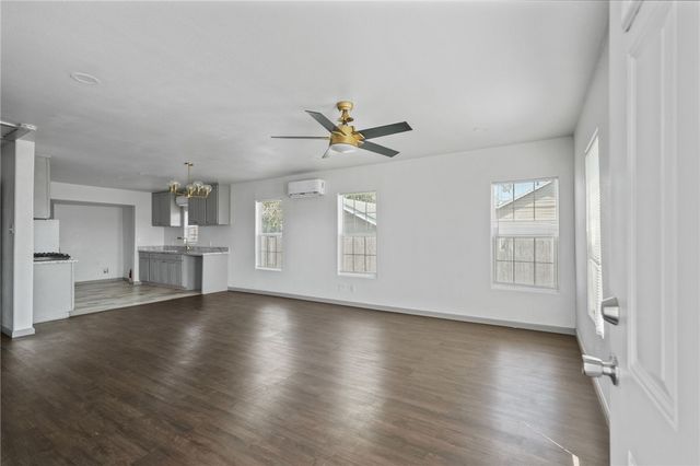 1209 17th St, Corpus Christi, TX 78405