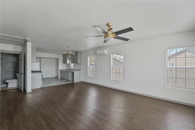 1209 17th St, Corpus Christi, TX 78405