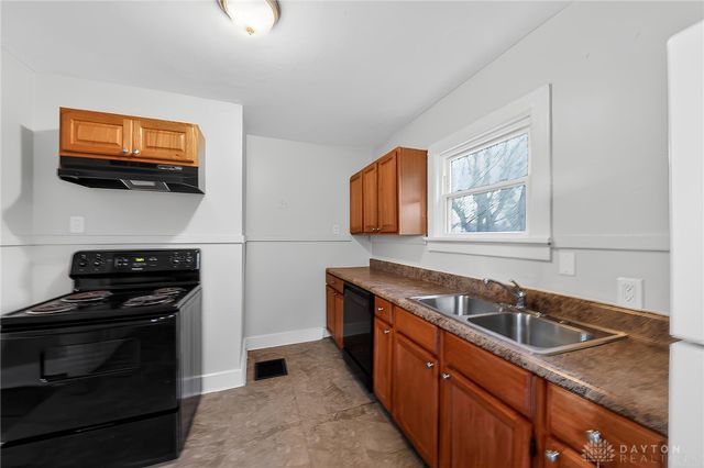3713 El Paso Avenue, Harrison Twp, OH 45406