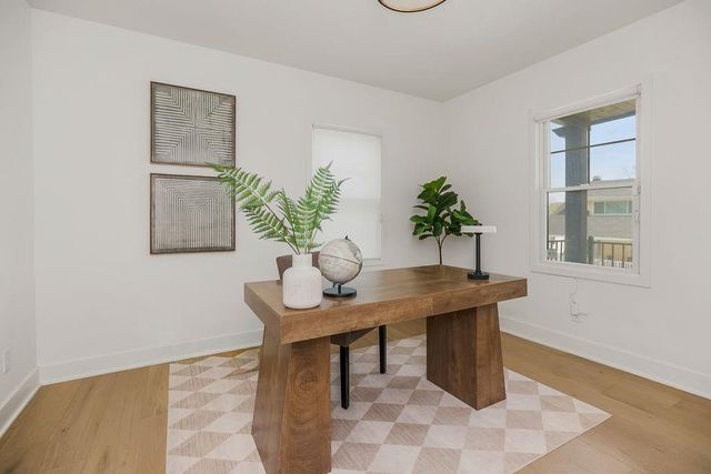 4536 Mercier Street, Kansas City, MO 64111