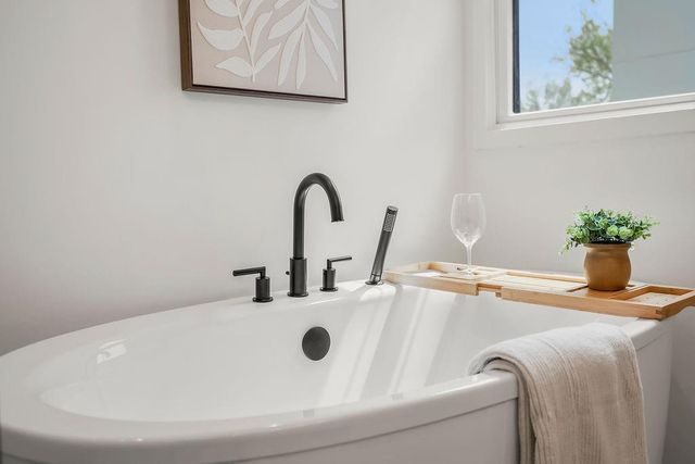 4536 Mercier Street, Kansas City, MO 64111