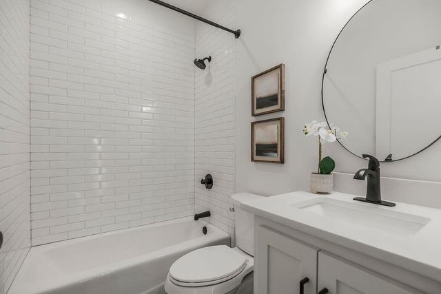 4536 Mercier Street, Kansas City, MO 64111