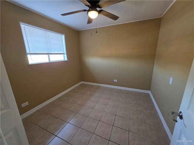 1600 W Nolana Avenue A5, Mcallen, TX 78504