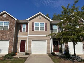 6029 Guildford Hill Lane, Charlotte, NC 28215