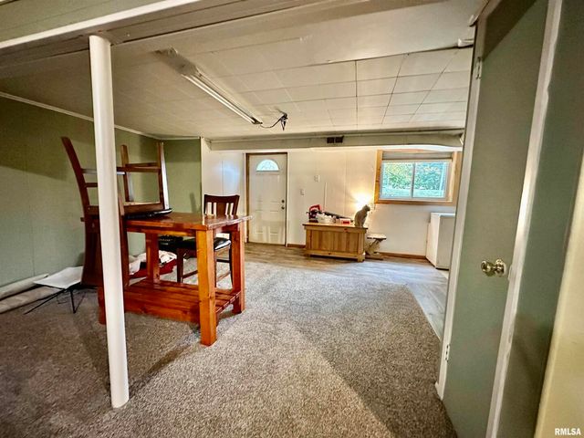 7 VISTA Court, Davenport, IA 52806