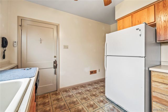 121 60th Street, Niagara Falls, NY 14304