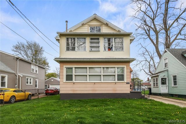 121 60th Street, Niagara Falls, NY 14304