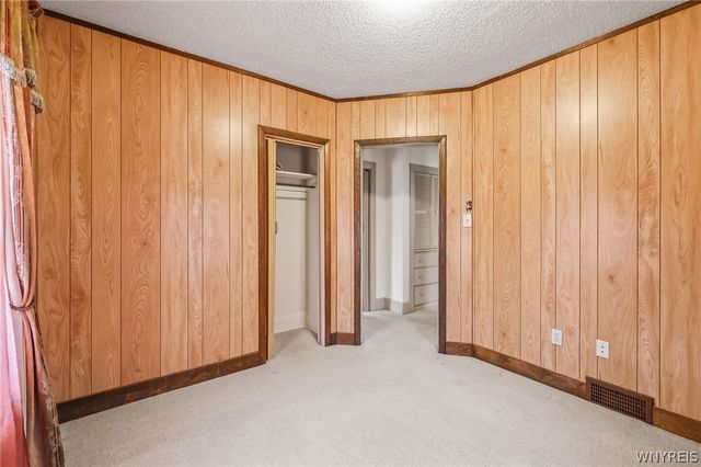 121 60th Street, Niagara Falls, NY 14304