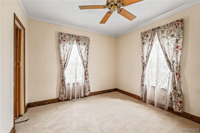 121 60th Street, Niagara Falls, NY 14304