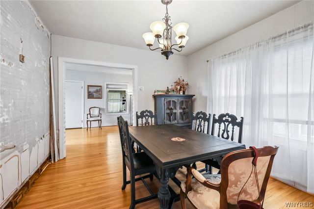 121 60th Street, Niagara Falls, NY 14304