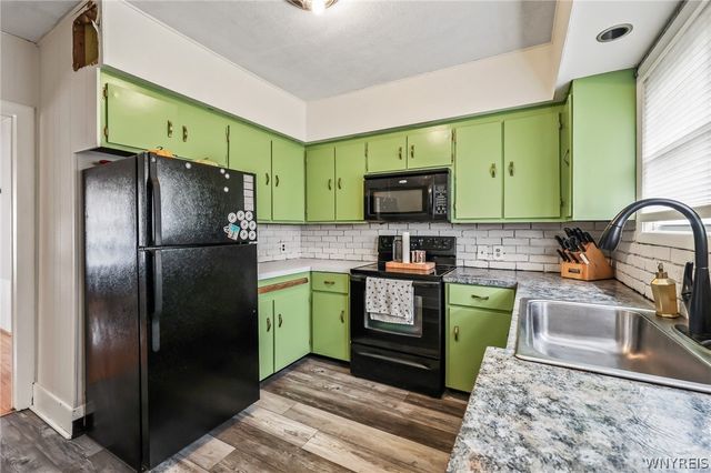 121 60th Street, Niagara Falls, NY 14304