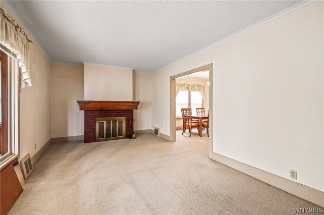 121 60th Street, Niagara Falls, NY 14304