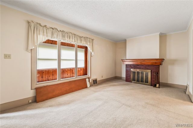 121 60th Street, Niagara Falls, NY 14304
