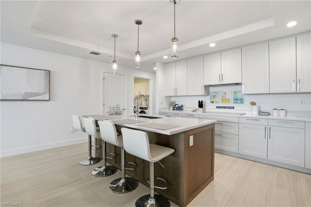 4142 Bay Beach LN 502, Fort Myers Beach, FL 33931