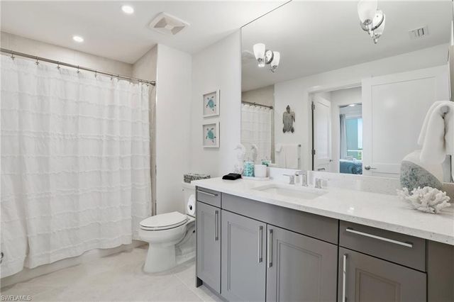 4142 Bay Beach LN 502, Fort Myers Beach, FL 33931