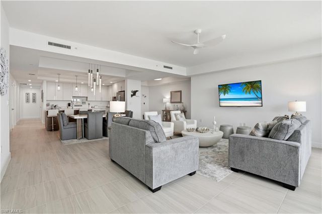 4142 Bay Beach LN 502, Fort Myers Beach, FL 33931