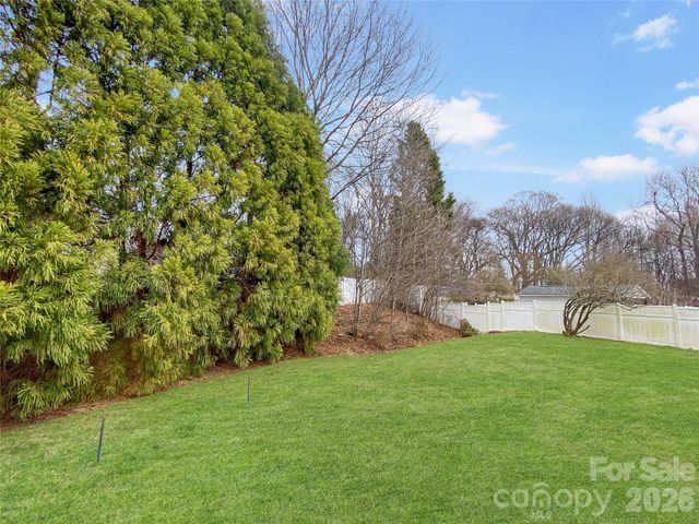 102 Shephard Hill Drive, Mooresville, NC 28115