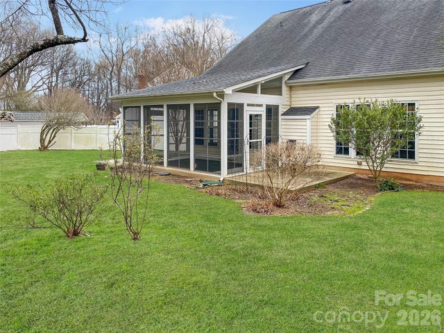 102 Shephard Hill Drive, Mooresville, NC 28115