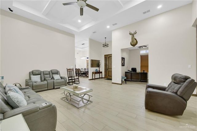 6710 Blanco Street, Edinburg, TX 78542