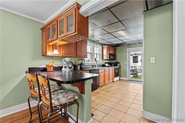 7124 High Street, Floyds Knobs, IN 47119