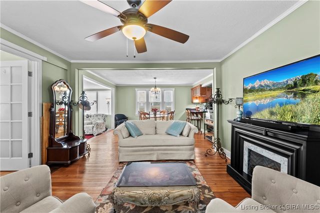 7124 High Street, Floyds Knobs, IN 47119