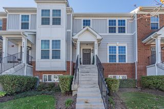 773 Rockwell Lane, Des Plaines, IL 60016