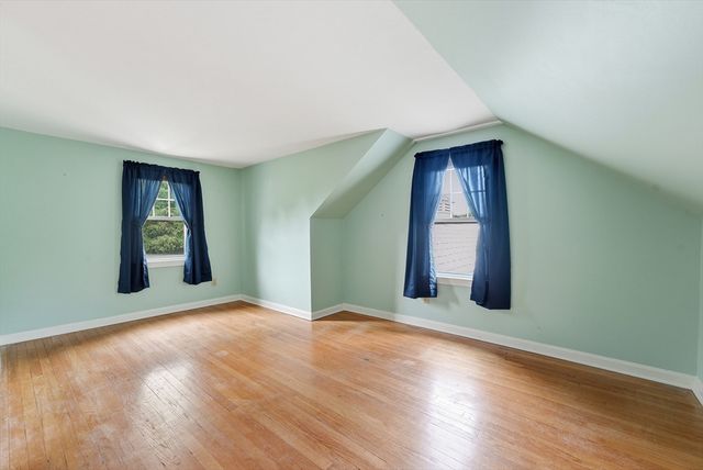 14 Duggan Circle, Springfield, MA 01119