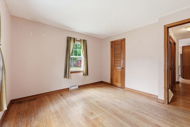 14 Duggan Circle, Springfield, MA 01119