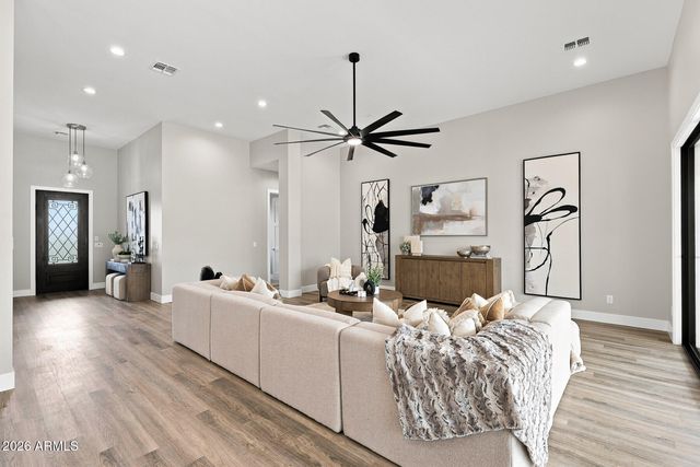 3369 W JOSIAH Trail, Queen Creek, AZ 85142
