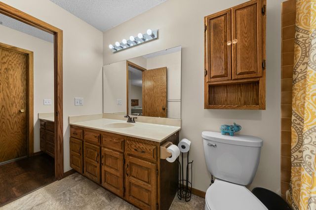 5533 Aldrich Drive N, Brooklyn Center, MN 55430