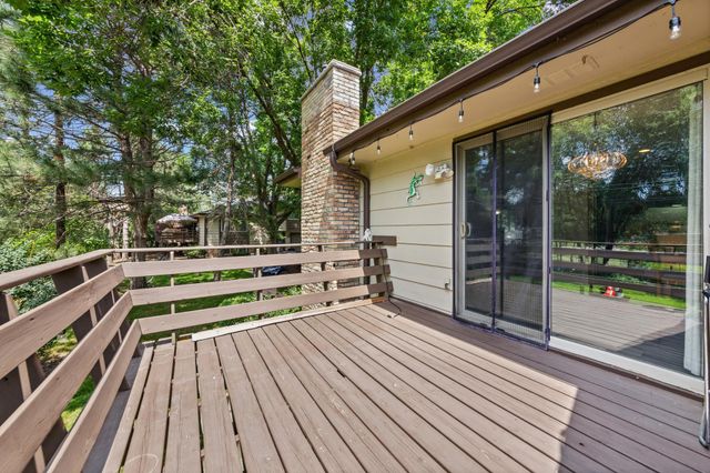 5533 Aldrich Drive N, Brooklyn Center, MN 55430