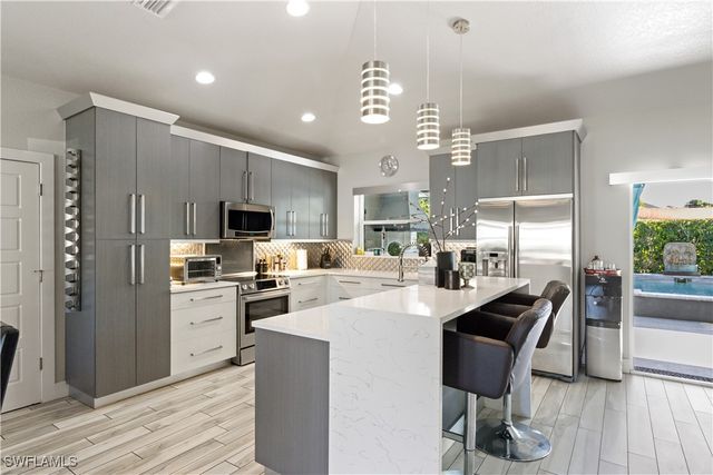 10990 Goodwin ST, Bonita Springs, FL 34135