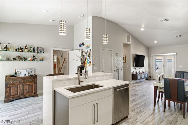 10990 Goodwin ST, Bonita Springs, FL 34135