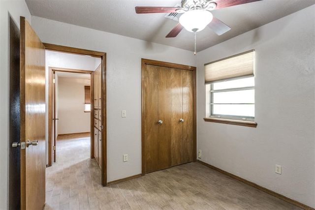 704 Vick Circle, Yukon, OK 73099