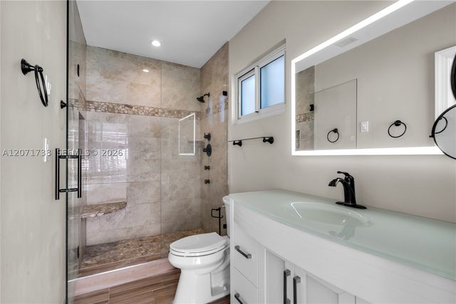 1424 Nautilus Isle, Dania Beach, FL 33004
