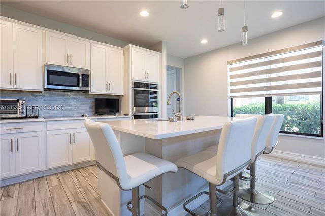 10069 Brickhill Dr 10069, Boca Raton, FL 33428