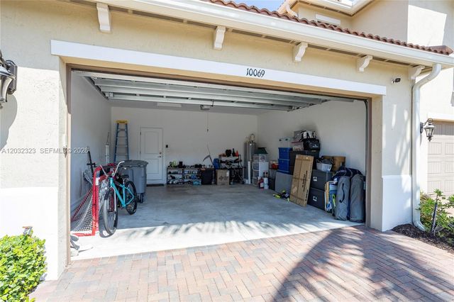 10069 Brickhill Dr 10069, Boca Raton, FL 33428