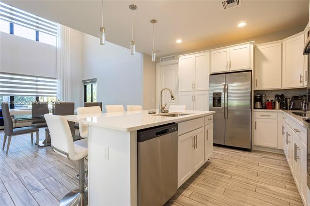 10069 Brickhill Dr 10069, Boca Raton, FL 33428