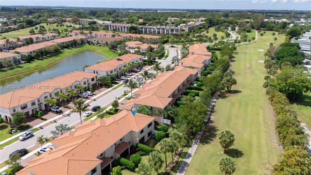 10069 Brickhill Dr 10069, Boca Raton, FL 33428