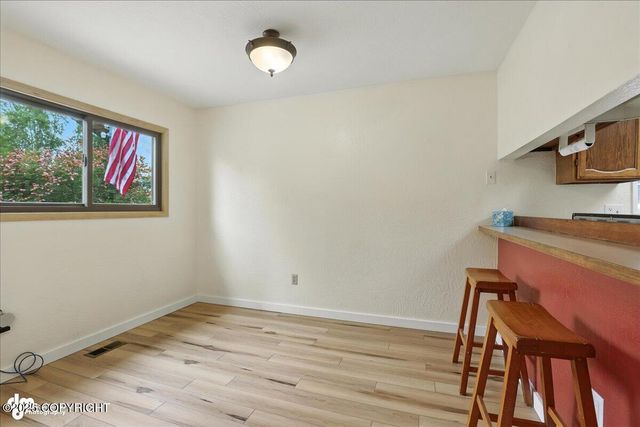 3413 Grissom Circle, Anchorage, AK 99517