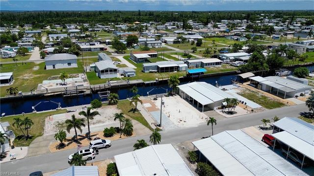 4932 Gulfgate LN, St. James City, FL 33956