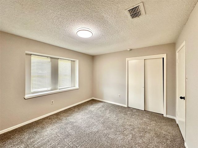 7002 Sandswept Lane, Houston, TX 77086