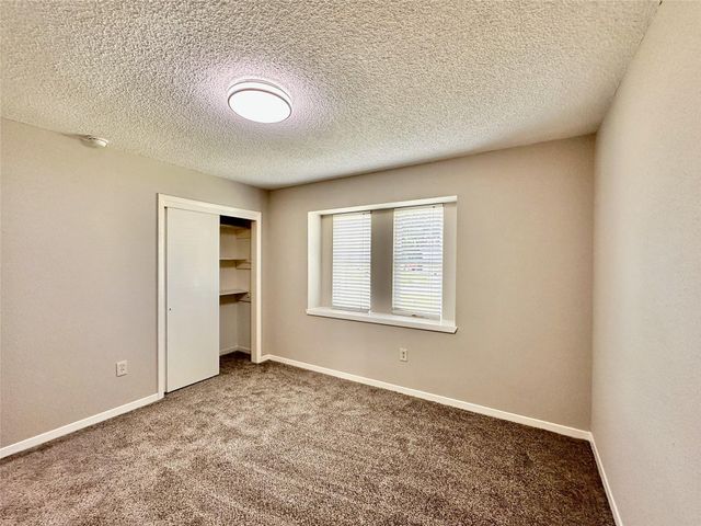 7002 Sandswept Lane, Houston, TX 77086