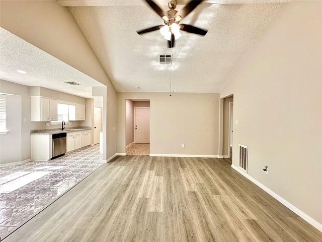 7002 Sandswept Lane, Houston, TX 77086