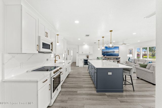 360 Diana Boulevard, Merritt Island, FL 32953