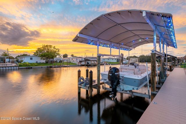 360 Diana Boulevard, Merritt Island, FL 32953