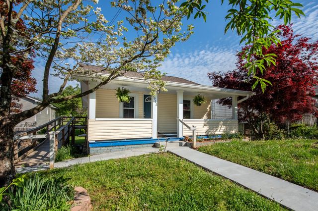 1915 Mccroskey Avenue, Knoxville, TN 37917